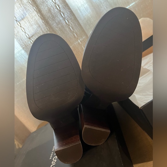 Kenneth Cole New York Brown Leather Justin Round Toe Block Heel Booties Size 7.5 - Picture 2 of 5